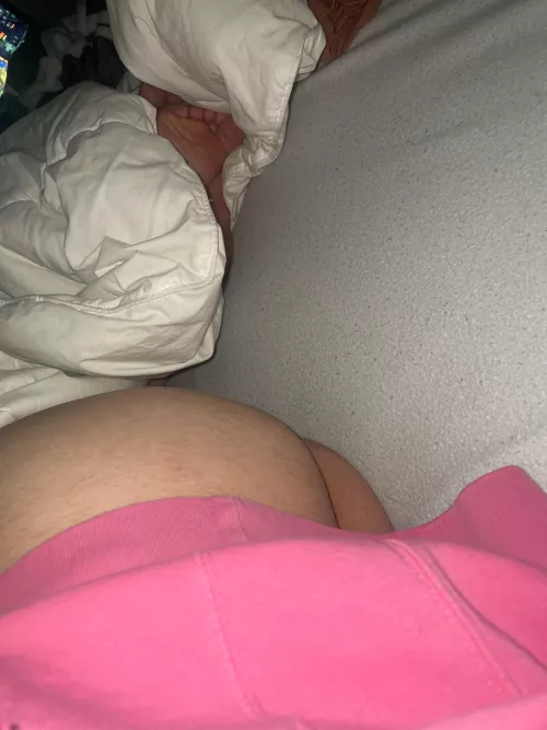 Dm me if you want my telegram;)