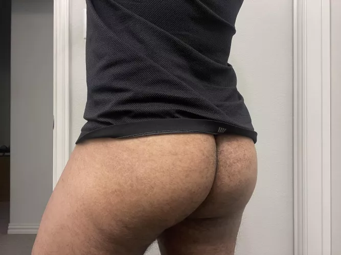 Do I have a nice butt?