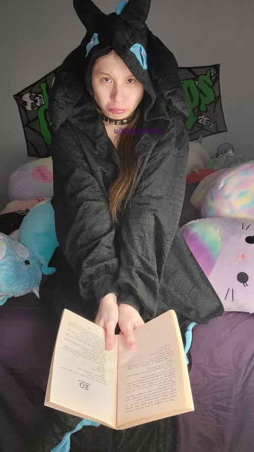 do you reckon we can start a book together pre[F]erably Goosebumps