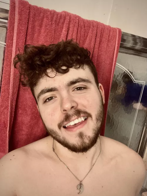 Felt cute and scruffy, will probably delete later 😅😂