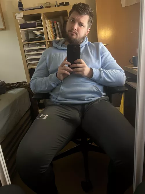 I don’t wanna work today 😩