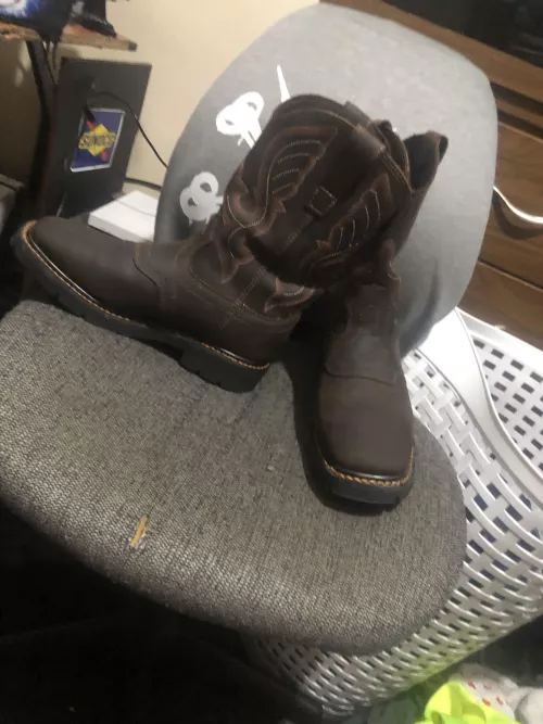 I finally got real leather boots