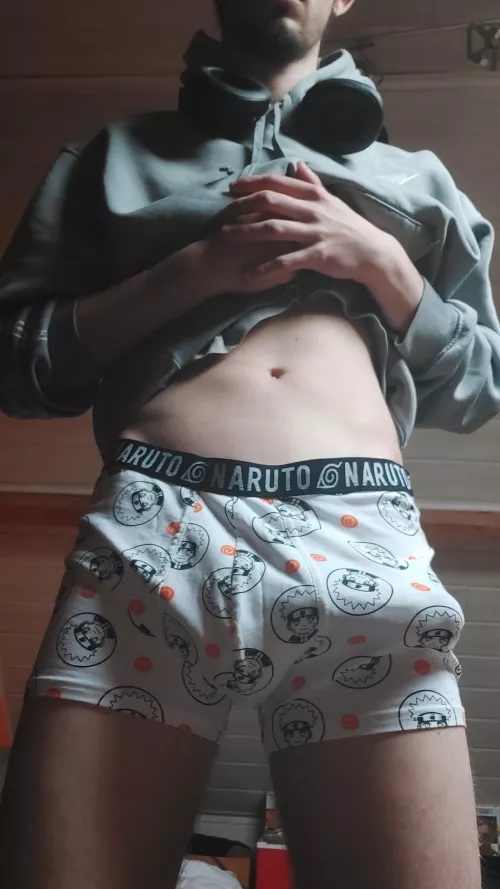 if only a woman out here could get it down to see whats under