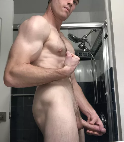 I’ll delete this in a bit, but couldn’t resist showing off the arms.