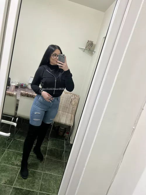 Is my outfit sexy enough for you guys <3