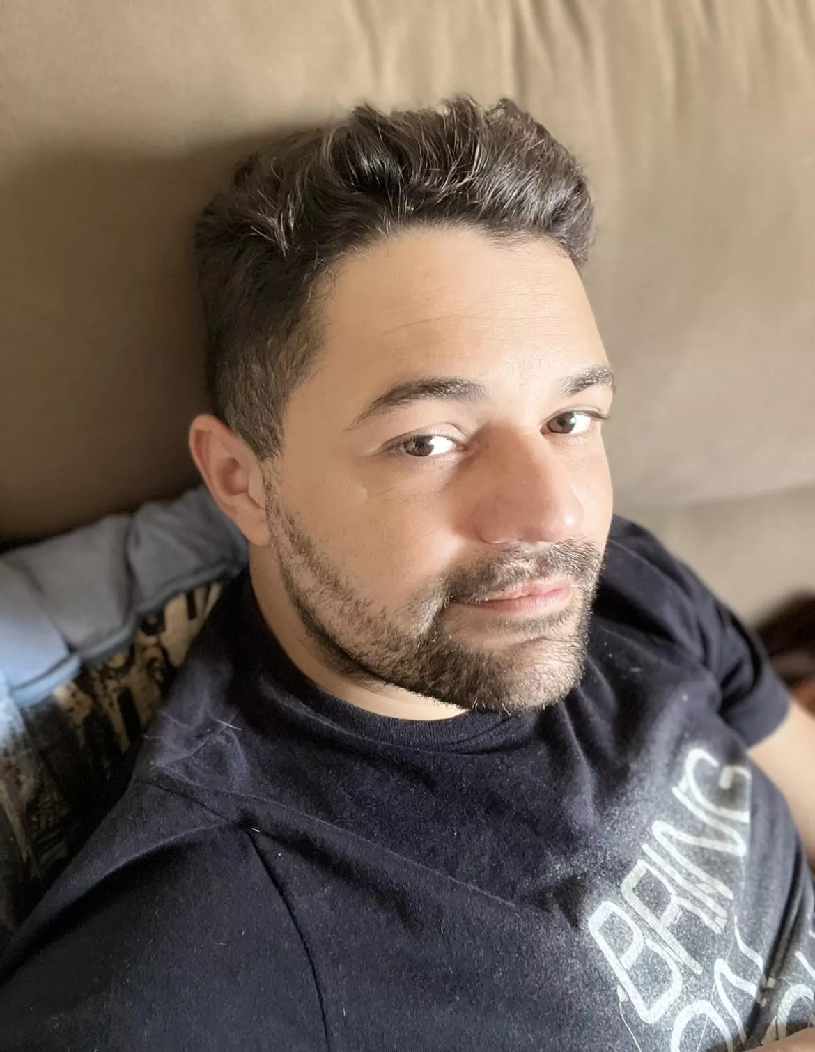 Just a lazy Sunday 🤗 How’s everyone this weekend?