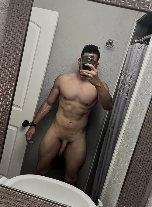 Looking for a snap friend (m)