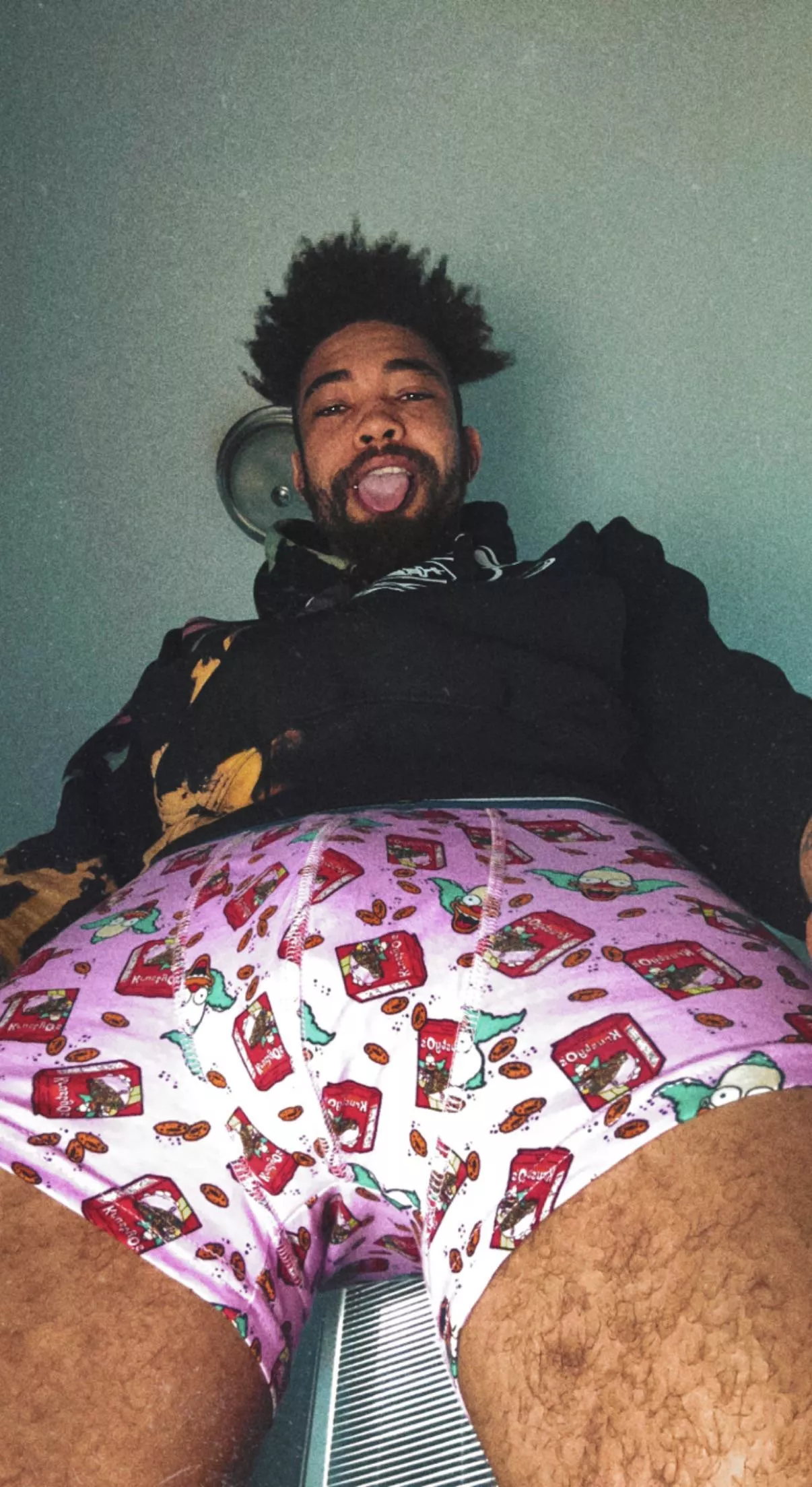 [NSFW] come see what’s below