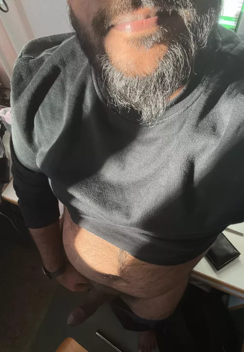 Sun’s out, gun’s out😏