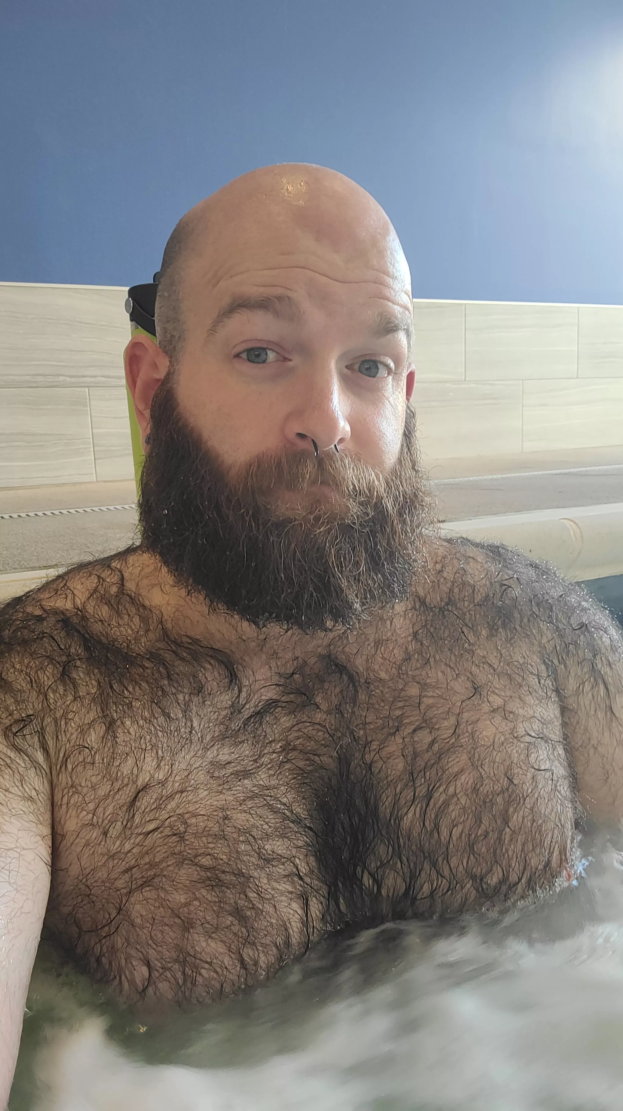 Time for a nice Sunday Soak. 🐻 💦