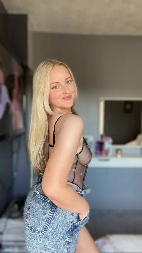 Waiting for the sunshine [f]