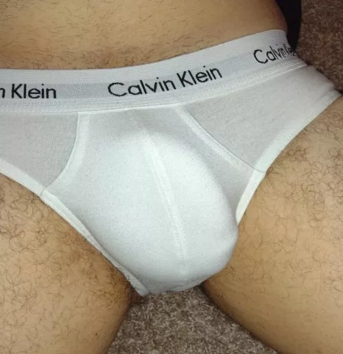 [26] you like what you see?