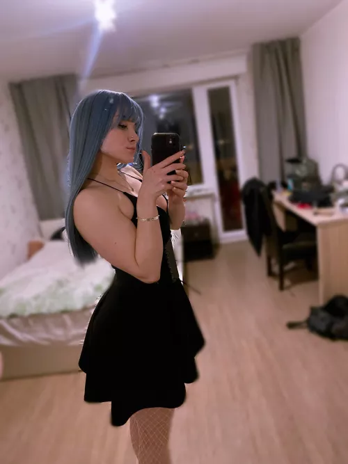 Easy there tiger👅