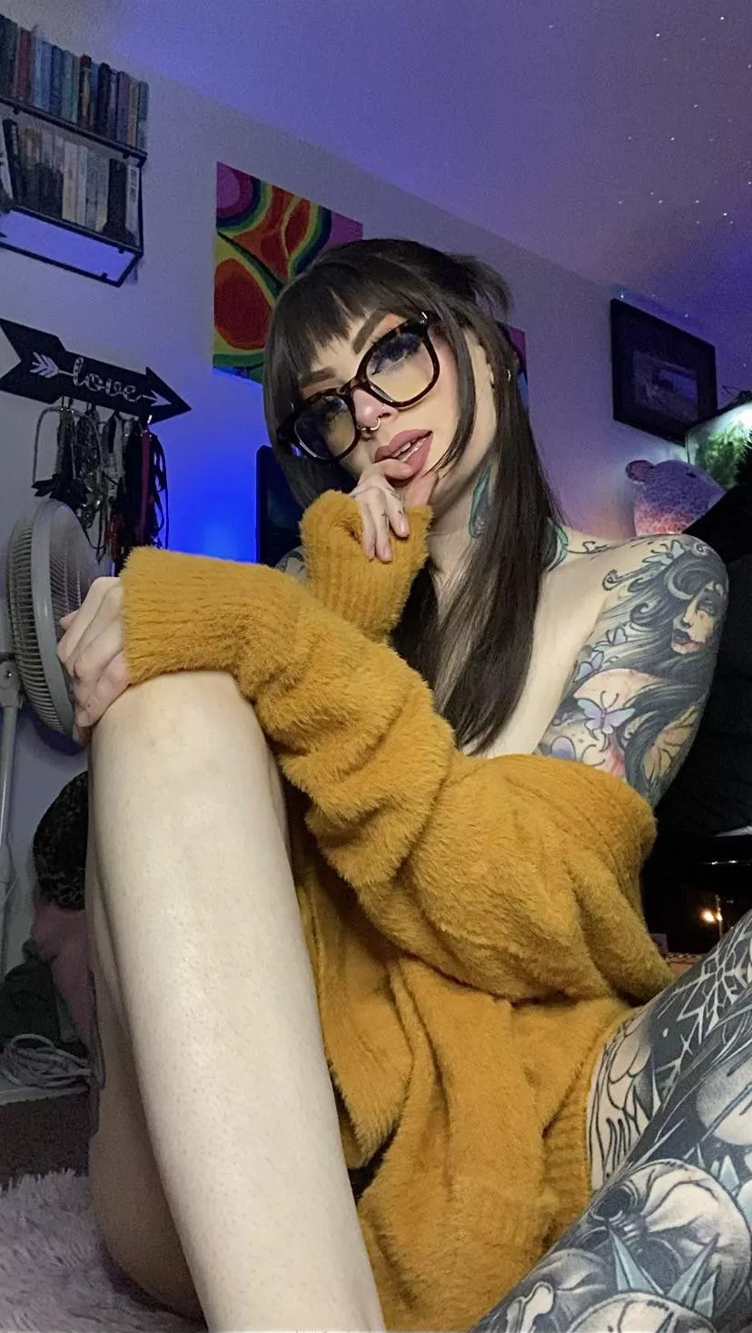 emo girls do it better