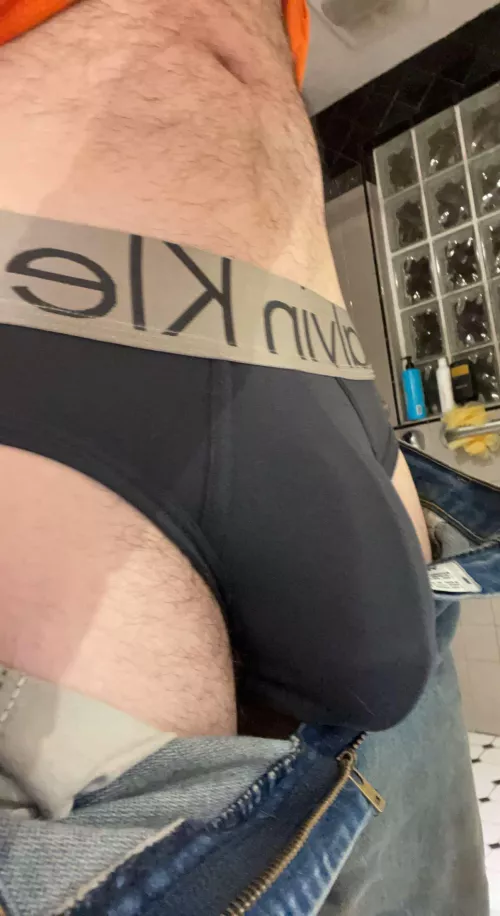 Feeling a lil horny this morning😈