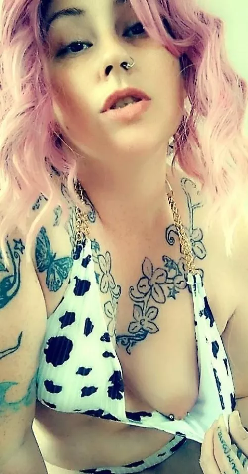 Good morning from my milf tits 😍