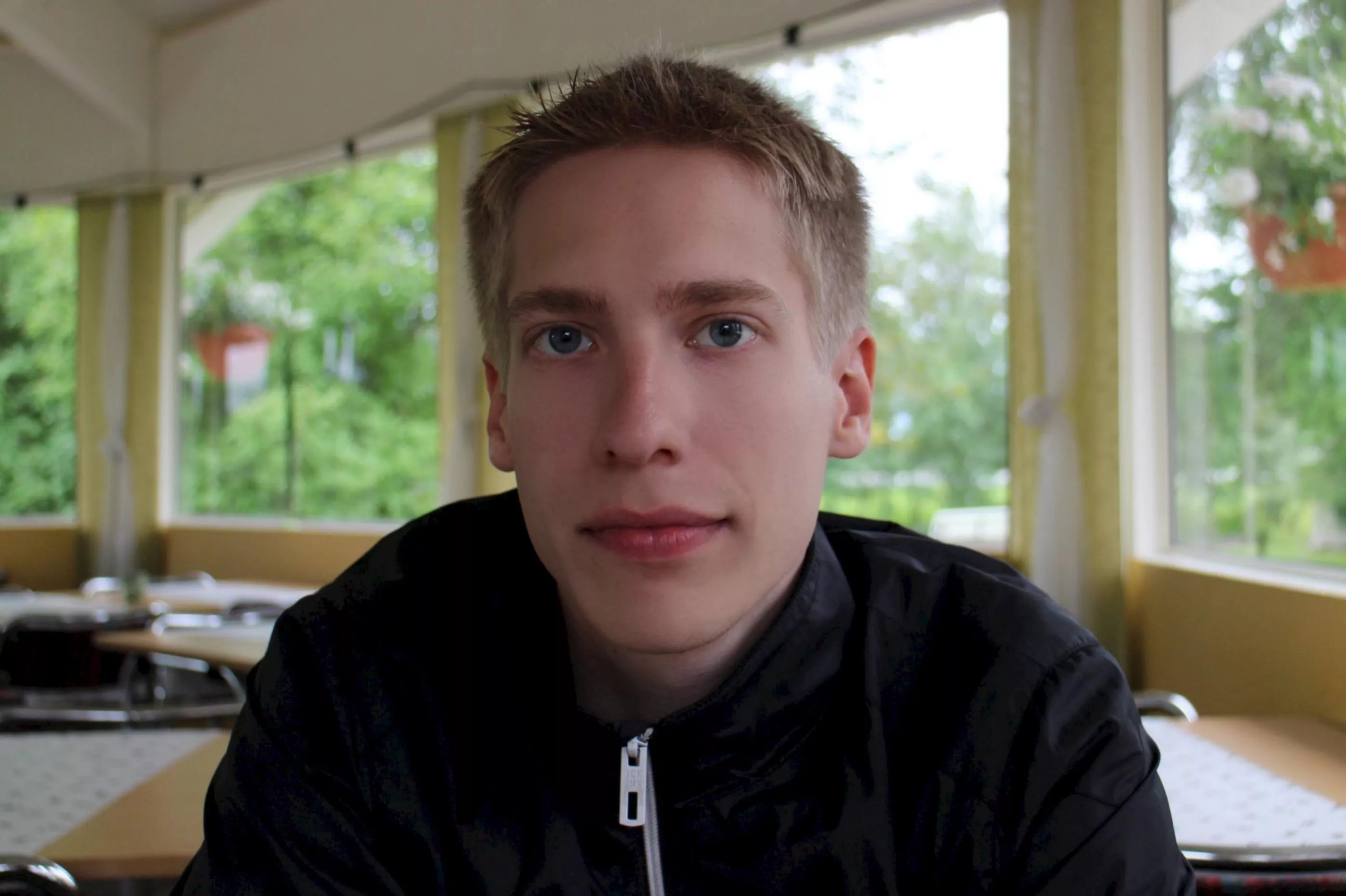 Hello! I'm a gaymer from Sweden π Hello! I'm a gaymer from Sweden π