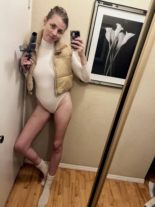 How big is your blaster? [F] 6’2