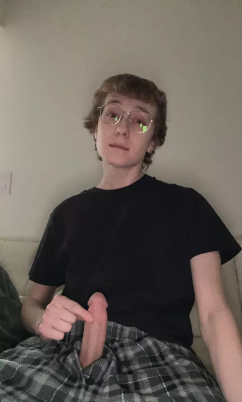 I just turned 18, I bet you can't beat my dick š