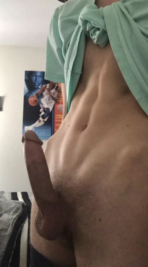 I need to rail someone 😩