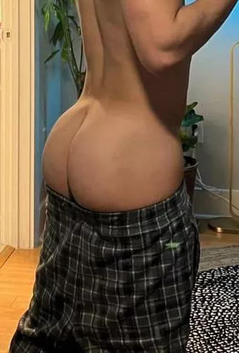 love sucking dick and getting fucked hard