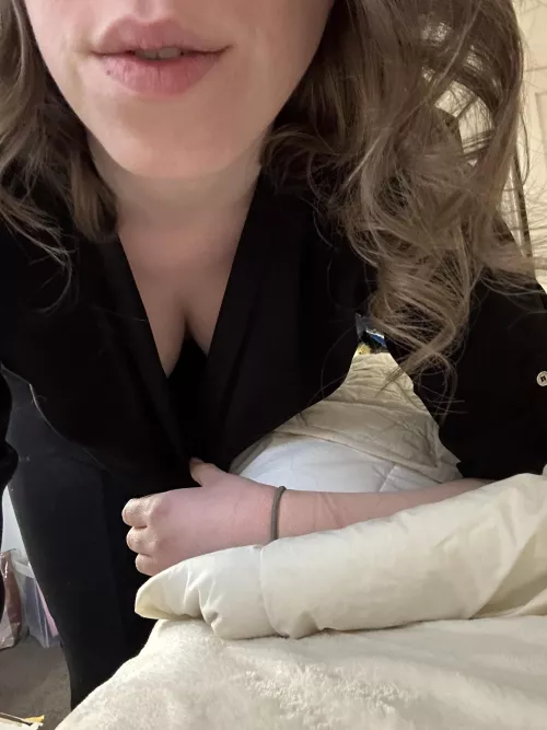 On my way to work. This is what my customers will be seeing when I drop off their food orders.