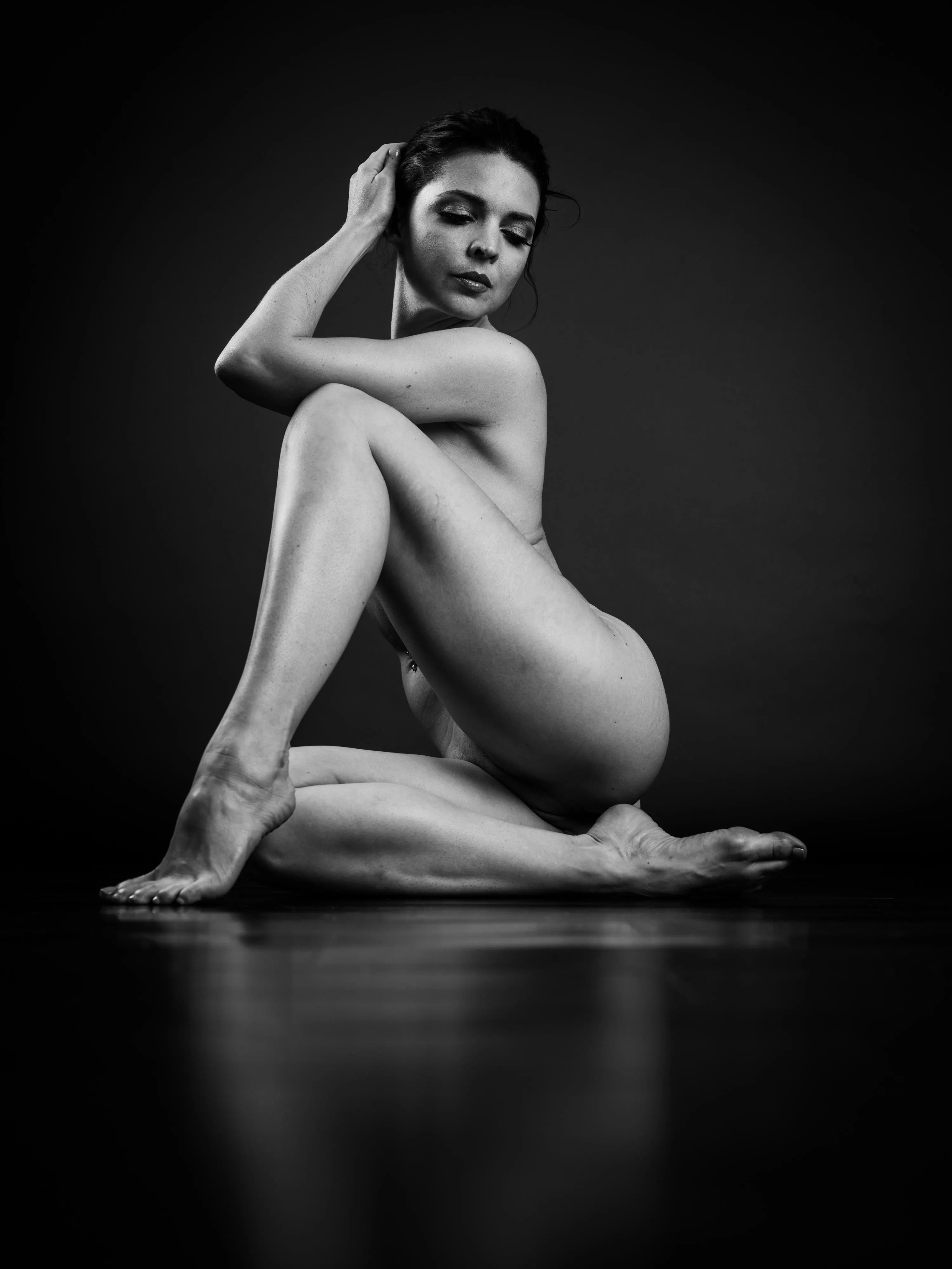 Twisting around to make shapes