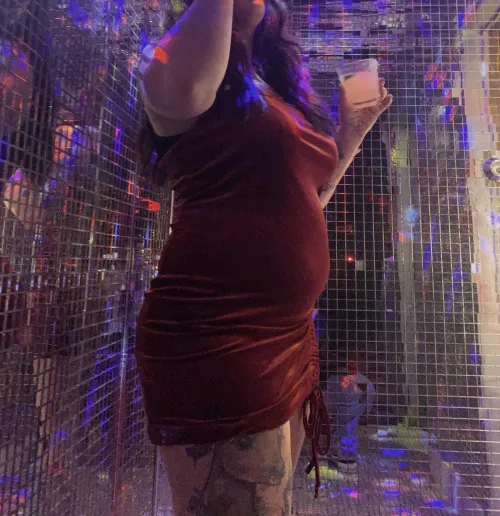 When your looking at your camera roll and realize how big you looked last night👀