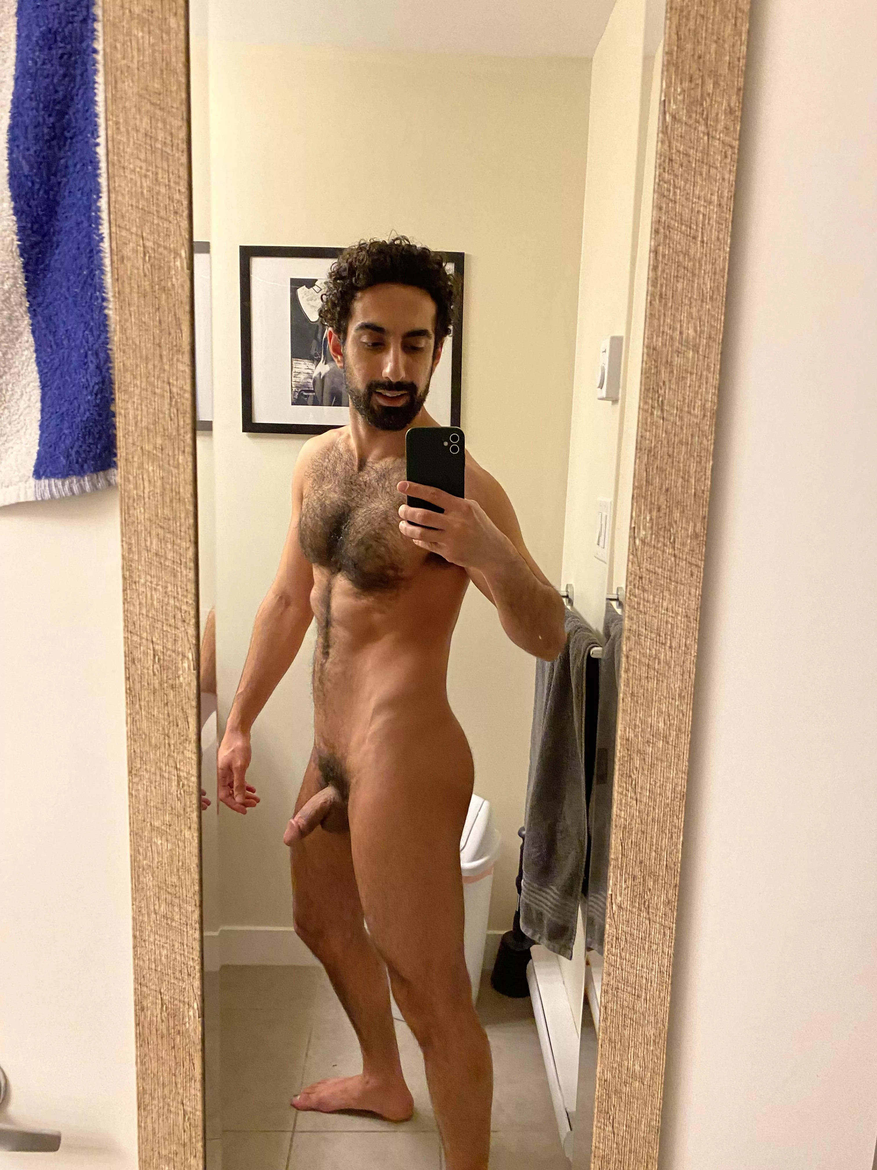 [33] Sup bro’s? 😜