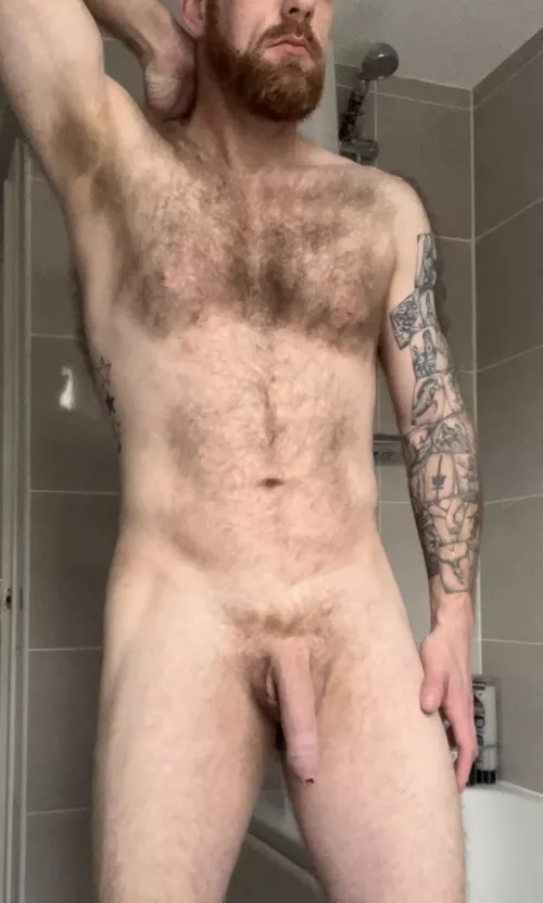 Anyone into arm pits? If not feel free to start elsewhere 😜