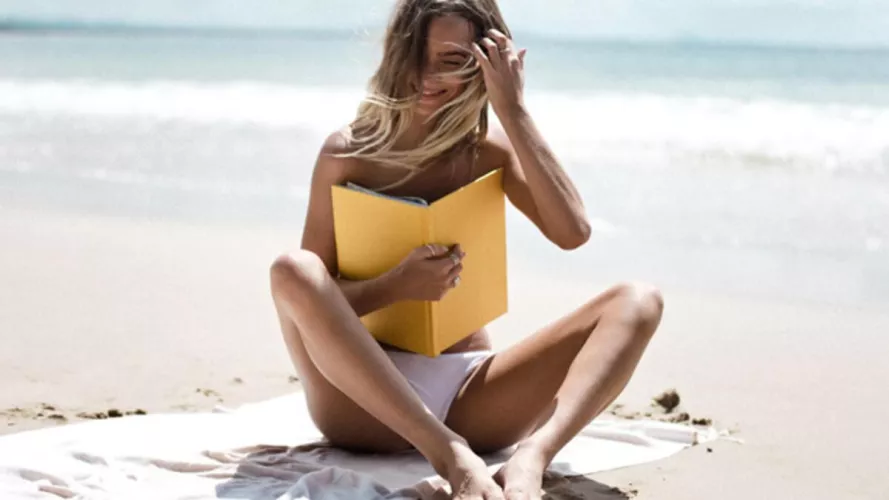 Beach reader