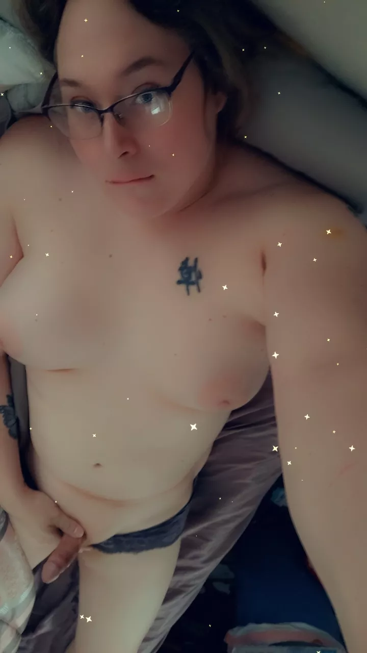 bored and very horny!