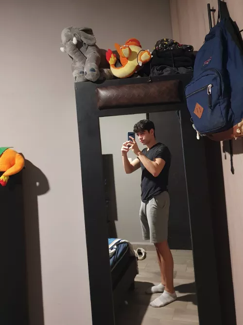 Can you see what is under my shorts or do I need to take them off?🤔