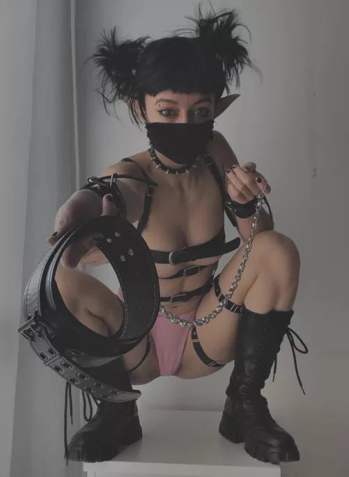 Come on puppy, I’m not gonna hurt you (maybe)