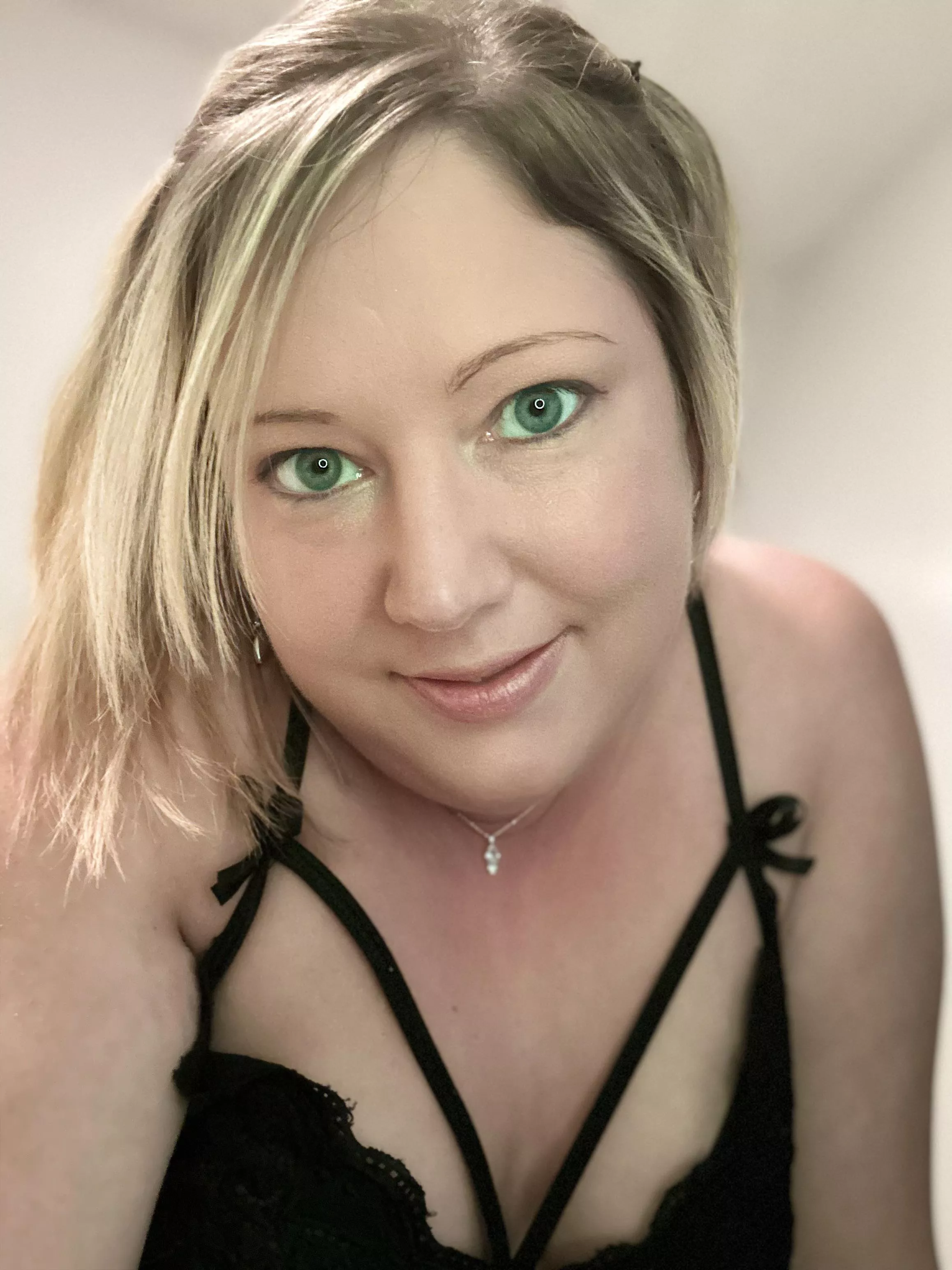 Feeling playful tonight ❤️‍🔥🌶️🥰