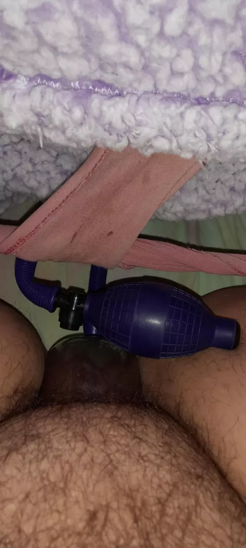 First time pumping daddy brought Me present