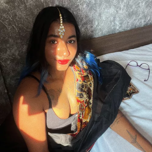 Have you ever seen a pink indian pussy before 🤙🥰😘