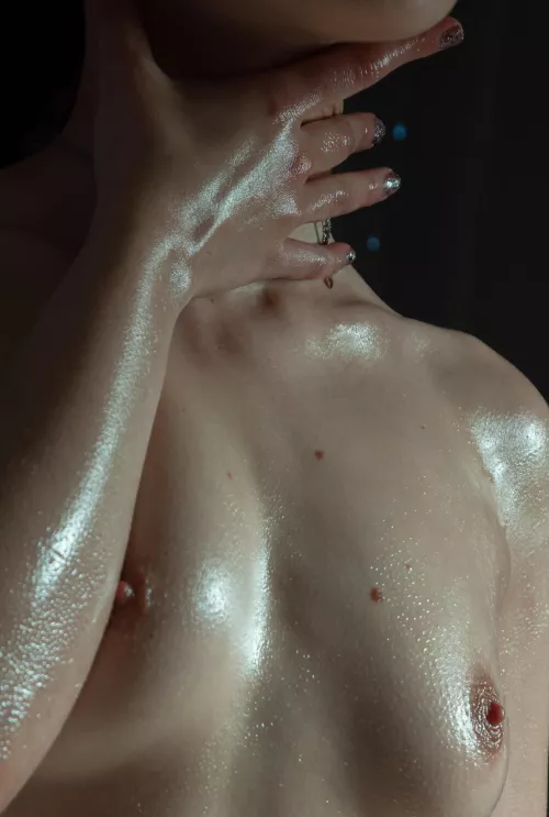 i hope my brothers friends didnt notice my titty drop