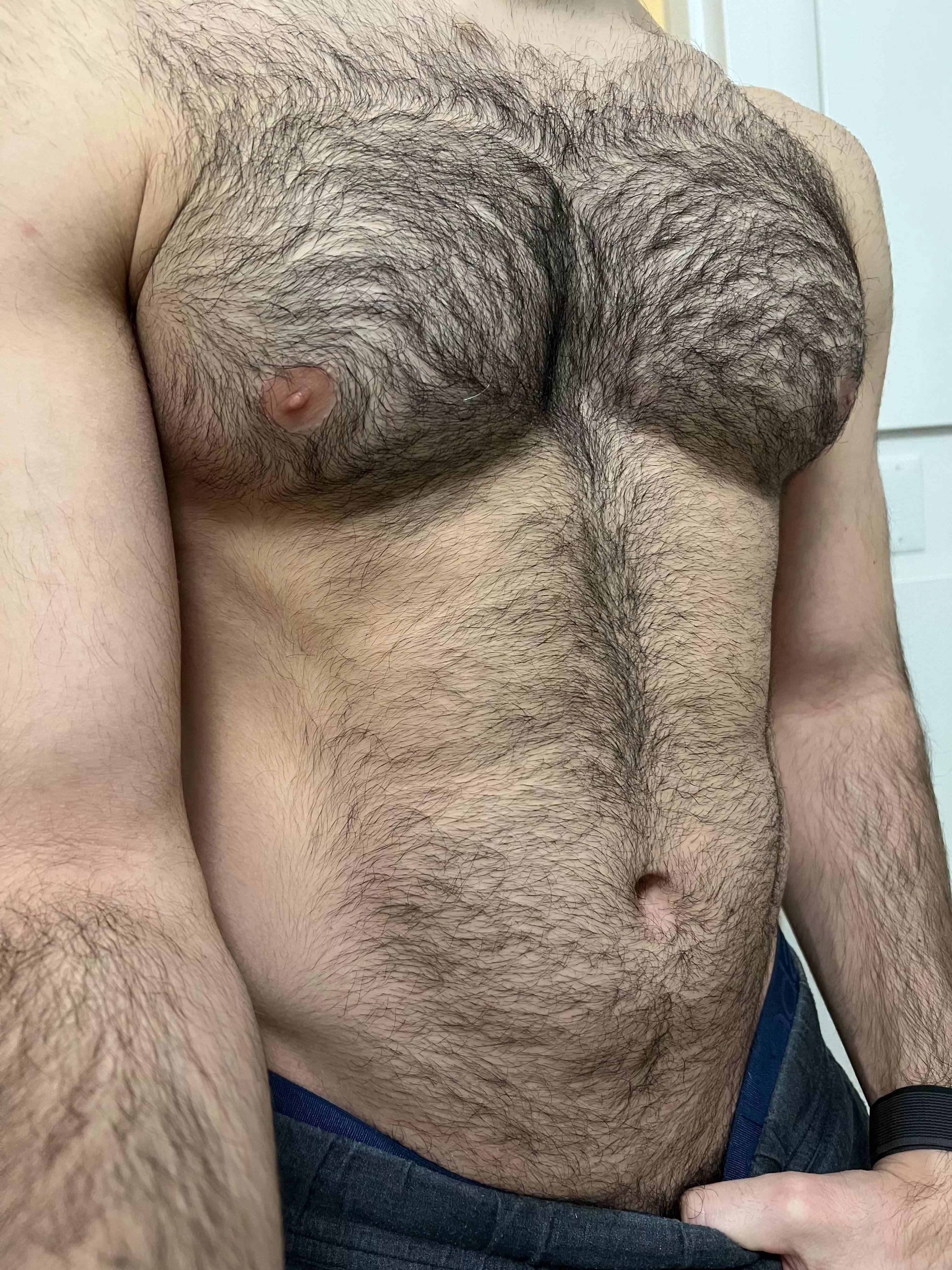 I need constant validation to resist the urge to shave every week 😫