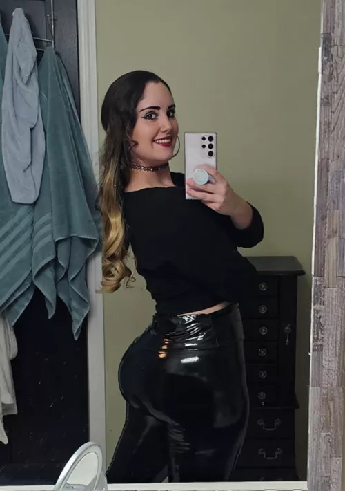 Love these latex pants so much!