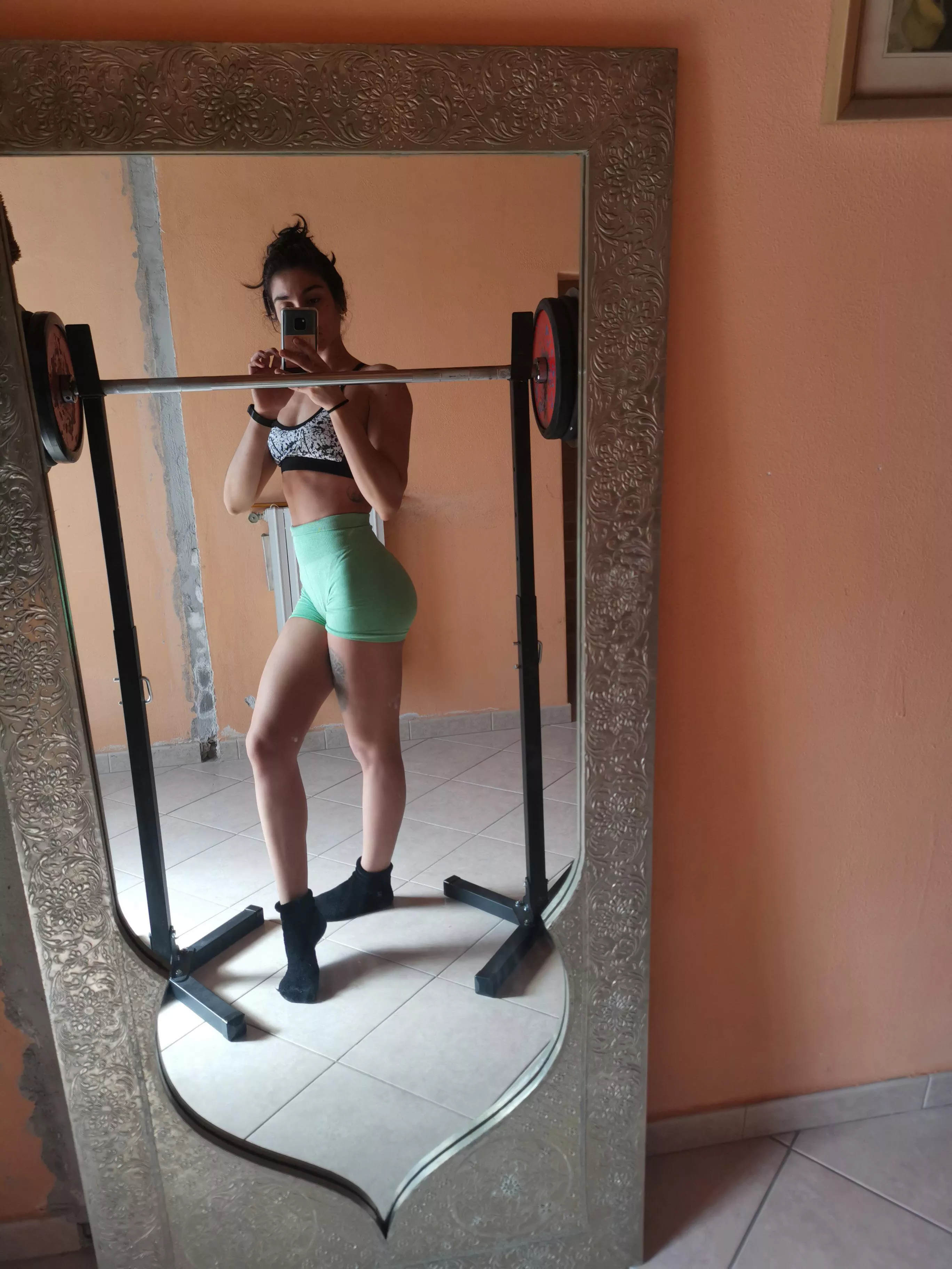 My little body looks so damn hot, hehe