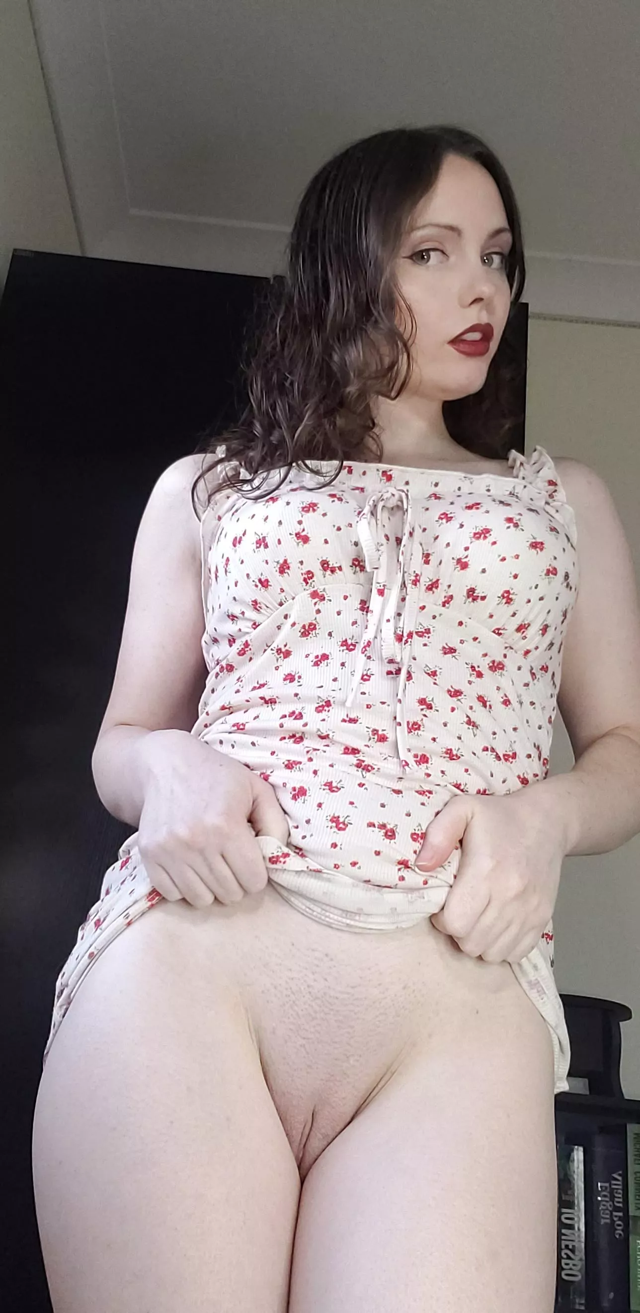 No panties = easy access