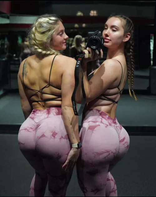 Savannah Lynn and WorkoutswithVal