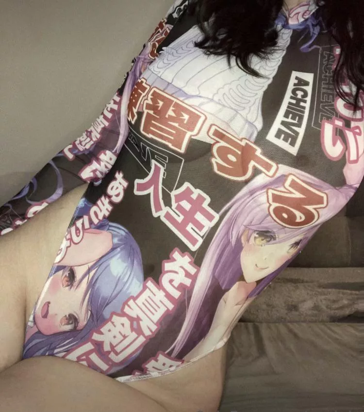 say hey if you’d fuck me ;)