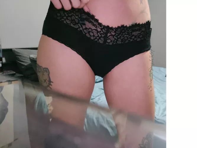 [SELLING] US shipping only! $25 for 24hr wear, cotton! 33F size Small, PayPal or cashapp only