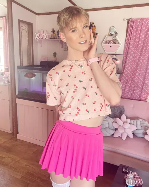 starting to feel like myself again 💕