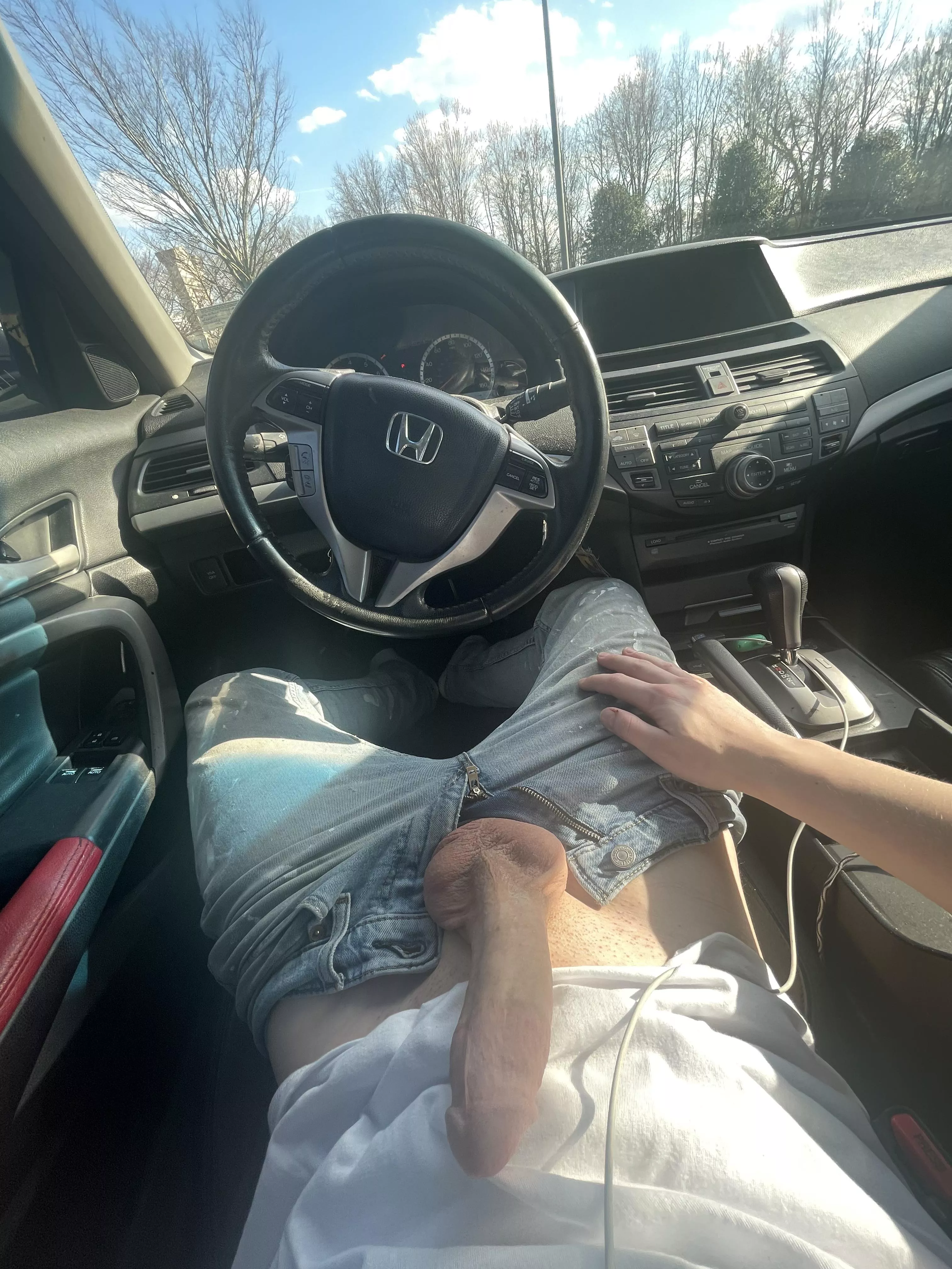 Suns out dick out or whatever the saying is 😉