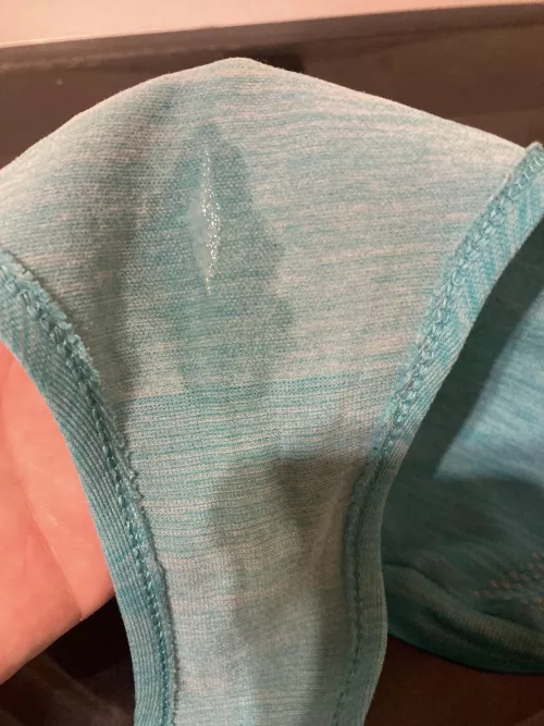 Sweetly scented and shipped wet if you’d like! [Selling]