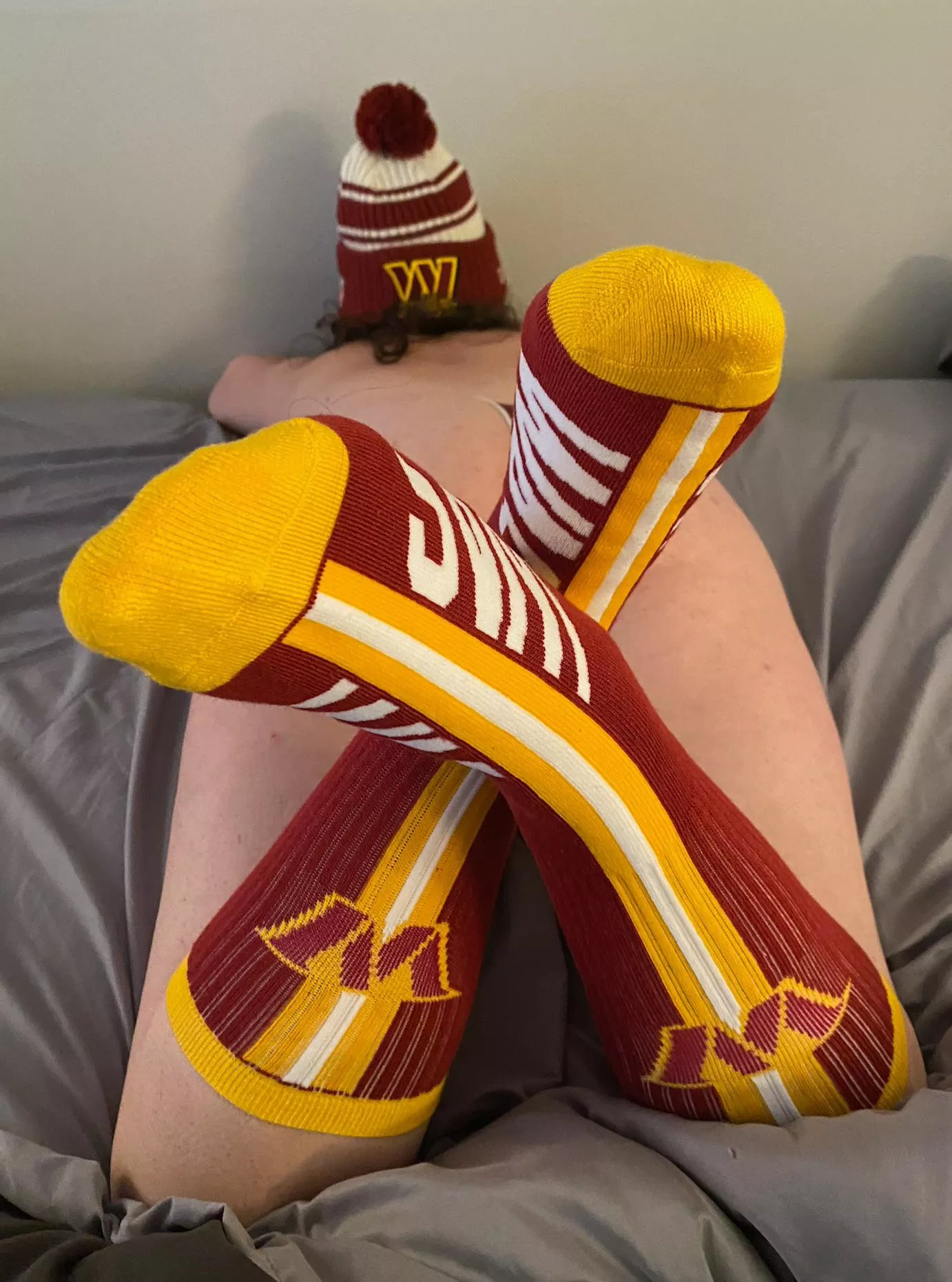 Thought you would enjoy my new socks 😏 ♥️💛 [f]