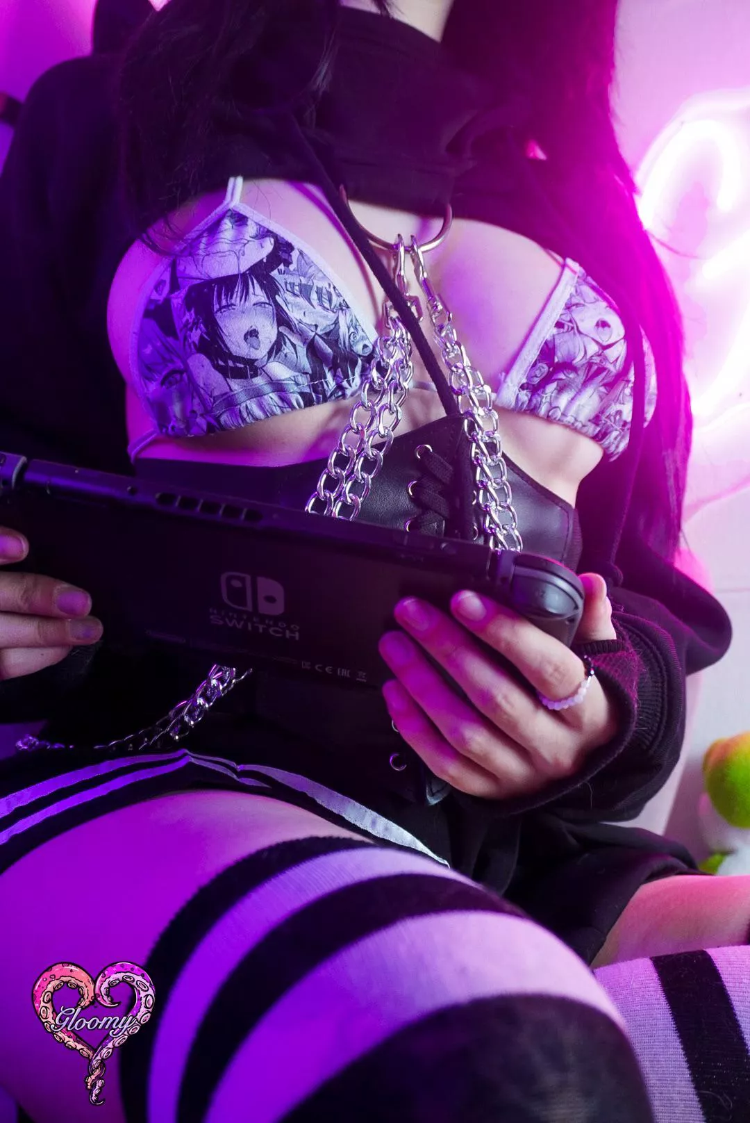 Would you play with me? ♥ [F]